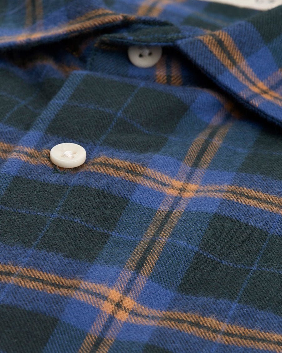 carpasus sustainable organic cotton flanell shirt castanio check moss. Nachhaltiges Carpasus Flanell Hemd Castanio Karo Moss aus Bio Baumwolle 
