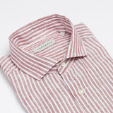 carpasus sustainable organic linen shirt stripes rust white. Nachhaltiges Carpasus Hemd aus Bio Leinen mit Streifen Rost Weiss
